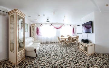 Люкс в Апарт-отеле Новый век